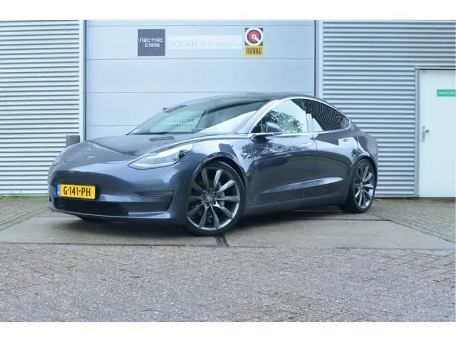 Tesla Model 3 Long Range AWD 75 kWh Trekhaak (1.000,-), 20" Alu, AutoPilot3.0