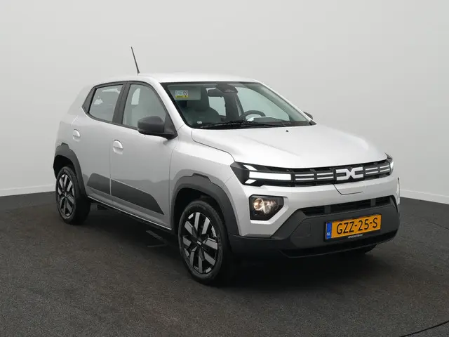 Dacia Spring Expression 65 - 27 kWh - RIJKLAARPRIJS - DEMO - All seasonbanden