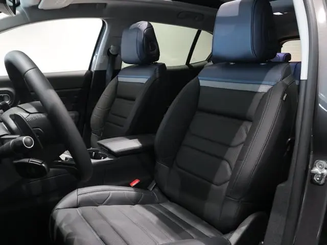 Citroen C5 Aircross PHEV 225 Business Plus - TREKHAAK - ELEKTRISCHE ACHTERKLEP - PANORAMISCH SCHUIF/...