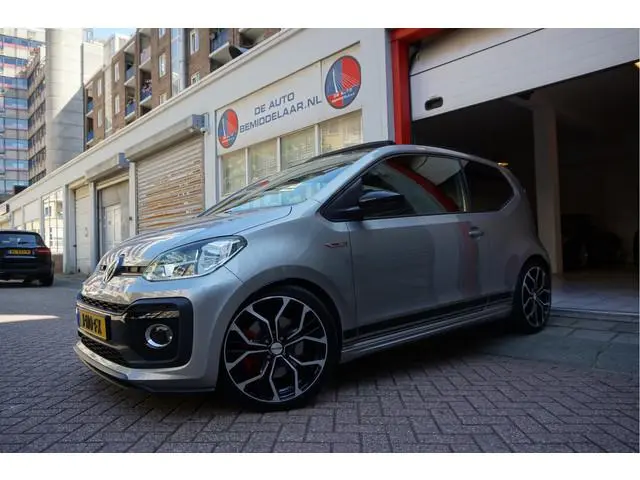 Volkswagen Up! 1.0 TSI GTI | Pano-dak | ca € 3.000,- upgrades | Sfeerverlichting | High Performance...