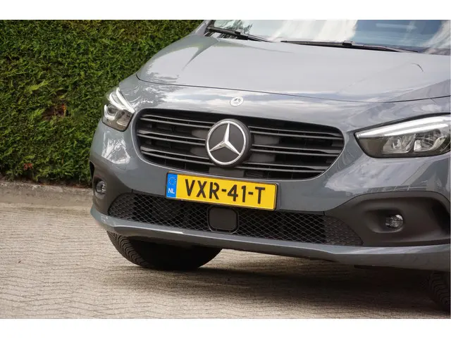 Mercedes-Benz eCitan