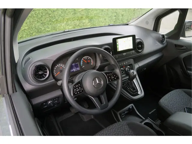 Mercedes-Benz eCitan