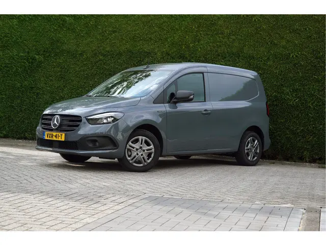 Mercedes-Benz eCitan