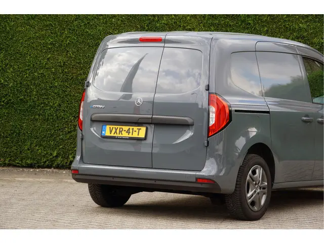 Mercedes-Benz eCitan