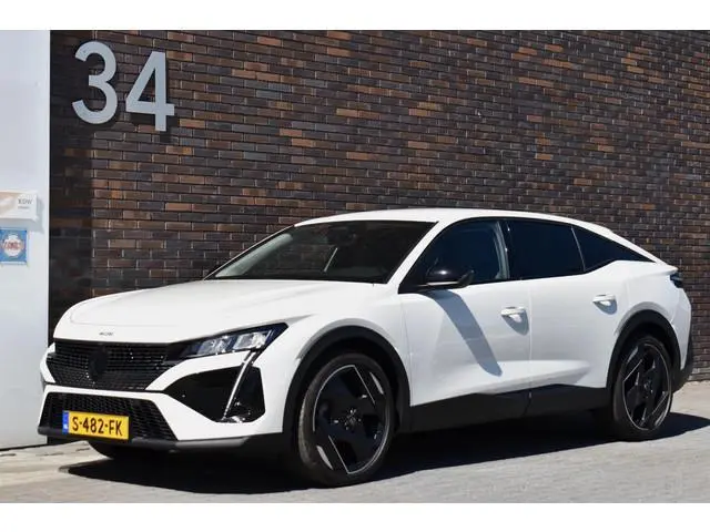 Peugeot 408