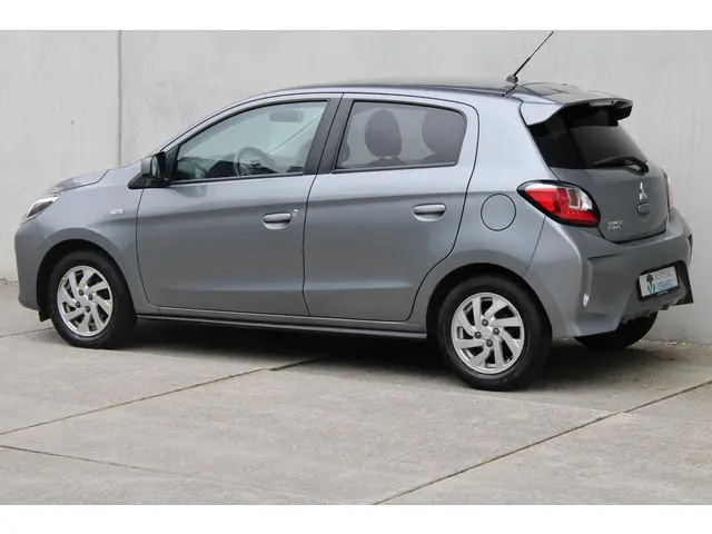 Mitsubishi Space Star 1.2 Intense  / AUTOMAAT / CARPLAY / CAMERA / 1e EIGENAAR