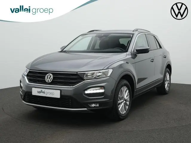Volkswagen T-Roc 1.5 TSI 150 pk DSG Style | Trekhaak | Navigatie | Adaptive Cruise | Achteruitrijcam...