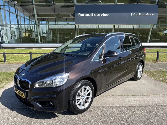 BMW 2-serie Gran Tourer 216i Centennial Executive 7-Persoons / Open dak / PDC.Achter /