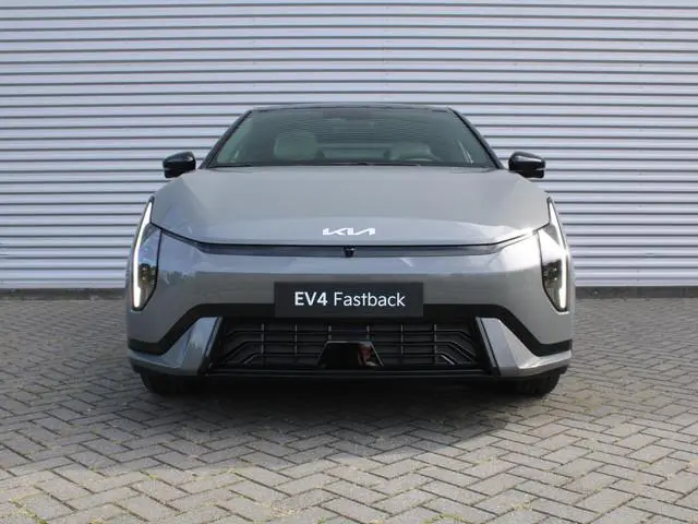 Kia EV4 Fastback GT-PlusLine 81.4 kWh | Nieuw | Direct leverbaar | Actieradius tot 612 km (WLTP) | P...