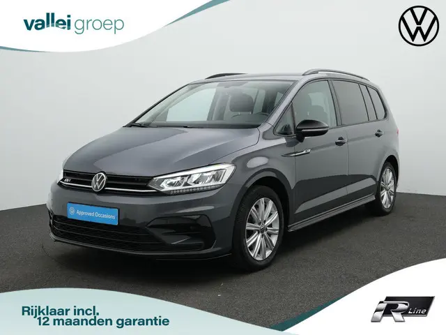 Volkswagen Touran 7-zits 1.5 TSI 150 pk DSG Highline / R-Line | Trekhaak | Achteruitrijcamera | Navigatie | Stoelverwarming | Adaptive Cruise