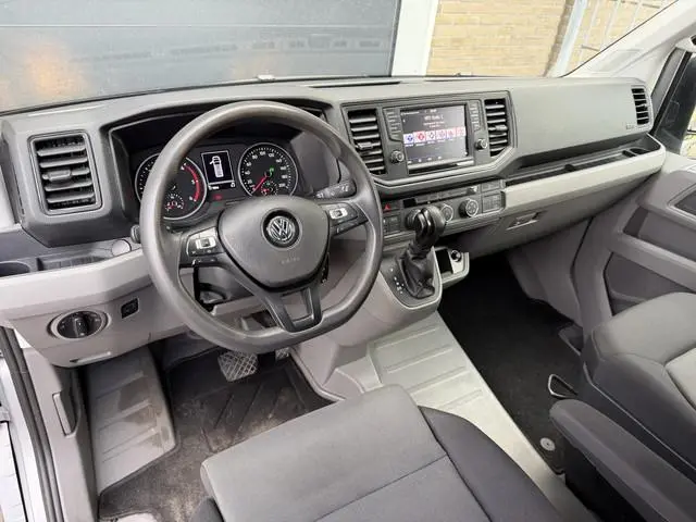 Volkswagen Crafter 30 2.0 TDI 141PK Euro 6 L3H2 Nieuwe APK/Automaat/CarPlay/camera/cruise control 