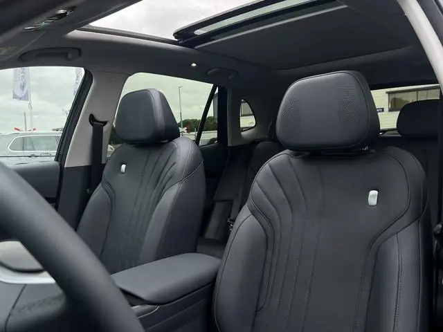 Geely E5