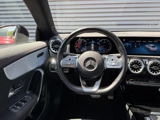 Mercedes-Benz CLA-klasse 180 AMG |Pano|Trekhaak|Camera|