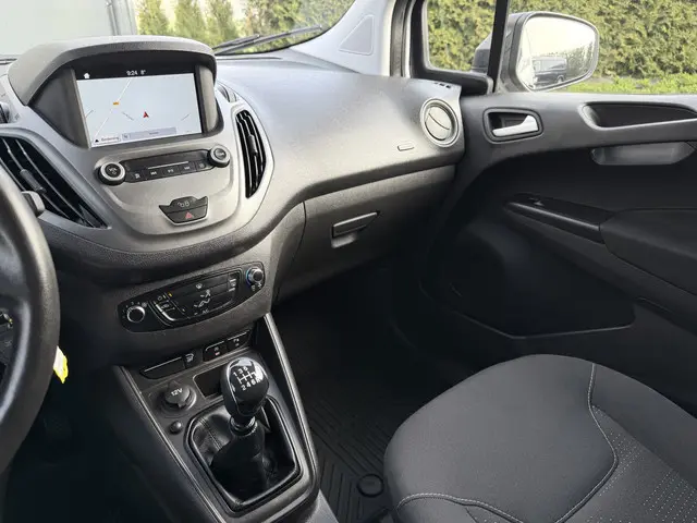 Ford Transit Courier