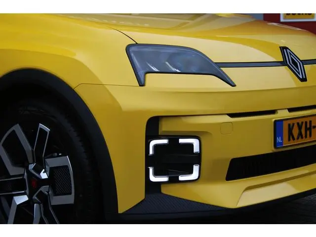 Renault 5