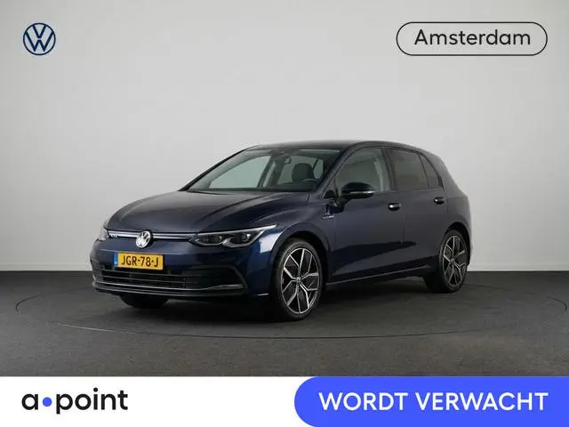 Volkswagen Golf 1.5 eHybrid Style Edition 204 pk Automaat (DSG) | Verlengde garantie | Navigatie via...