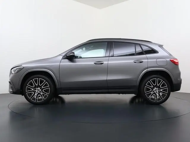 Mercedes-Benz GLA 250 e Business Solution AMG