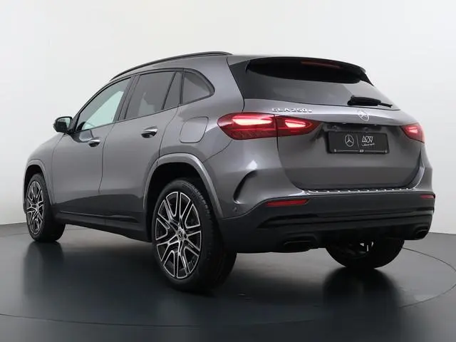Mercedes-Benz GLA 250 e Business Solution AMG