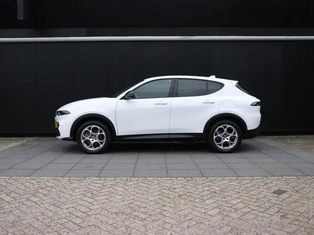 Alfa Romeo Tonale 1.5T Hybrid Sprint | NIEUW! | AUT. | 360° CAMERA | ADAPT. CRUISE | NAVI |