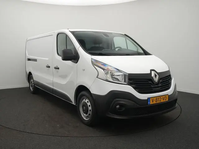 Renault Trafic 1.6 dCi 95 T29 L2H1 Comfort - Achteruitrijcamera - Cruise Control - Trekhaak