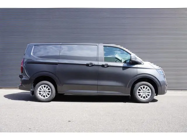 2.0 TDI L1H1 28 Style 150 pk, Navigatie, Climatronic, PDV V + A, Achteruitrijcamera