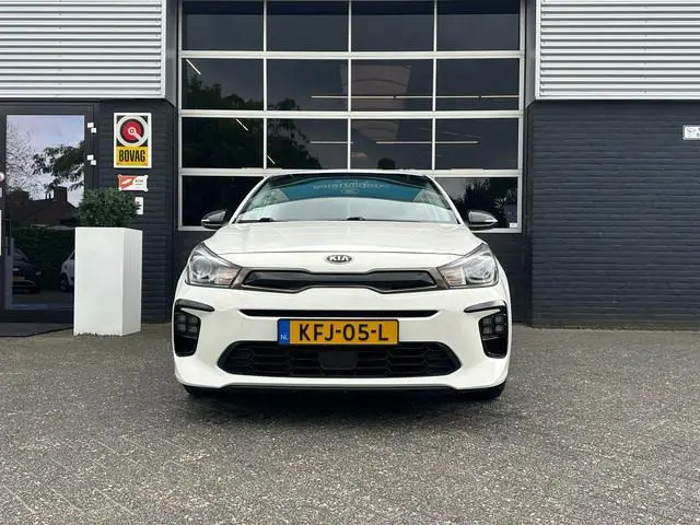Kia Rio 1.0 GT-Line, Carplay, Camera, Cruise, Navi, Lane, Detectie, DAB, Stuur/ Stoelvwrm