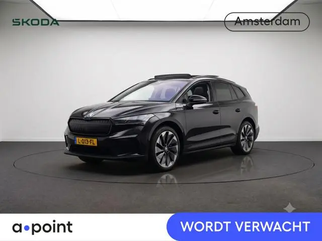 Skoda Enyaq iV 60 180 pk | Navigatie | Warmtepomp | Panoramadak | Parkeersensoren achter | Climate p...