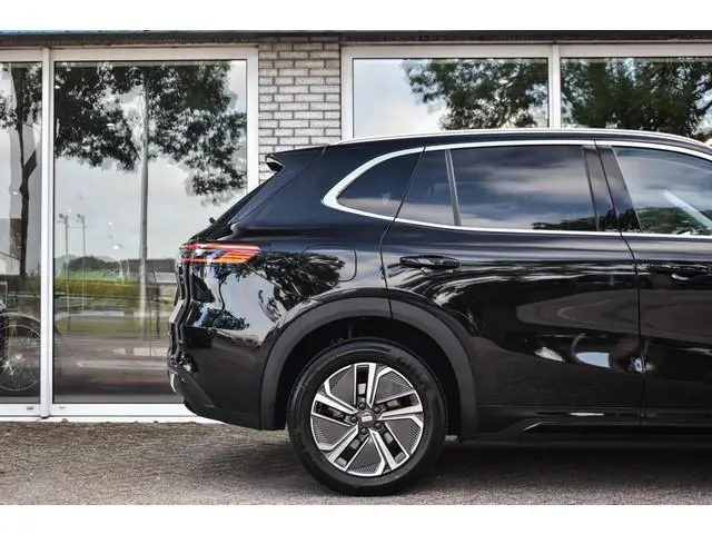 Geely Starray EM-i