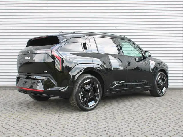 Kia EV3 GT-PlusLine 81.4 kWh | Nieuw | Direct leverbaar | Actieradius tot 563 km (WLTP) | 18% bijtel...