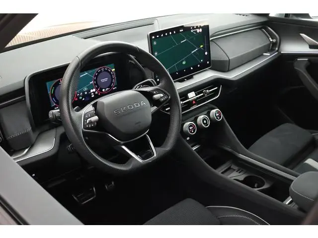 Skoda Kodiaq 1.5 TSI 204pk PHEV Sportline Business Matrix LED Keyless Navigatie Camera Memory