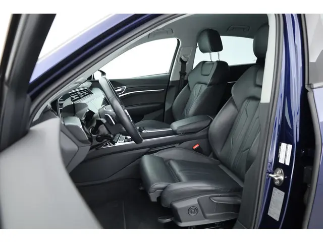 Audi e-tron Sportback 55 quattro S Line 95 kWh | HUD | 360cam | Adapt. Cruise | 21'' | Luchtvering |...