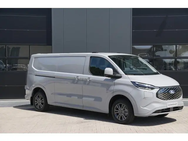 Ford E-Transit Custom 340 L2H1 Limited 71 kWh 218pk - 2x Schuifdeur - AGR Bestuurdersstoel - ACC - B...