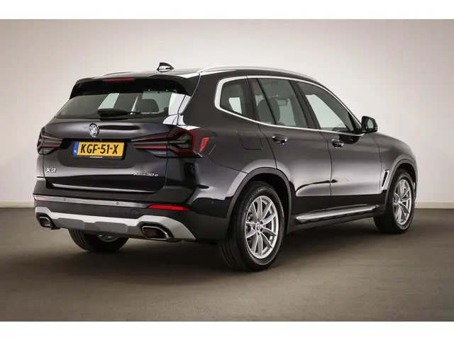 BMW X3 xDrive30e Business Edition Plus | Facelift | SOH 91% | LEDER | STOELVERWARMING | ACC | DAB |...