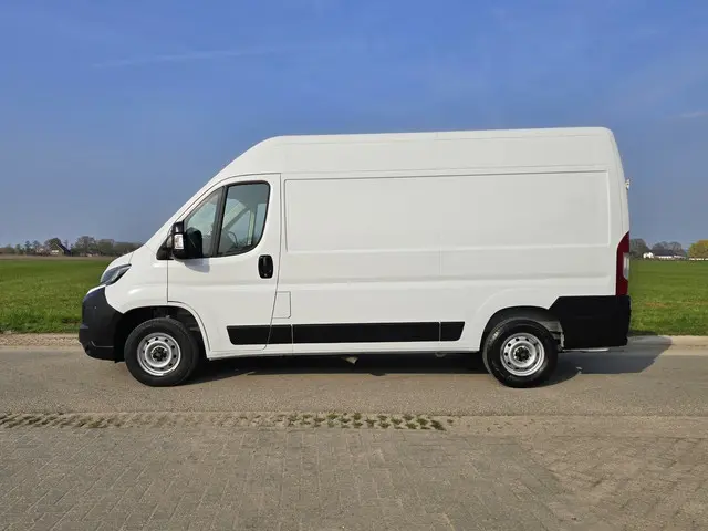 Fiat Ducato 35 2.2 MultiJet L2H2 - 140 Pk - Euro 6 - Navi - ParkeerCamera - Airco - Cruise Control
