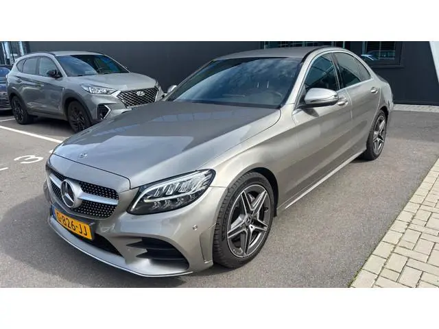 Mercedes-Benz C-klasse 180 Business Solution AMG-line NIEUWSTAAT FACELIFT I Leer I Camera I PDC  I 1...