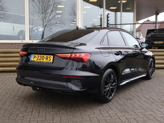 Audi A3 Limousine 35 TFSI 150 PK S-LINE EDITION + VIRTUAL COCKPIT | TREKHAAK | ADAPTIEVE CRUISE | SP...
