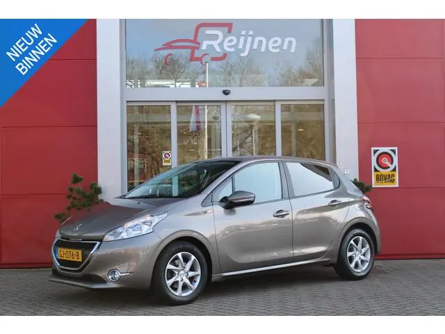 Peugeot 208 1.2 82PK STYLE | NAVIGATIE | CRUISE CONTROL | AIRCO | 15" LICHTMETALEN VELGEN | EXTRA GE...