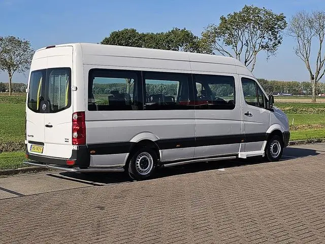 VOLKSWAGEN CRAFTER 35 2.0 L3H2 rolstoelbus EURO6 airco cruisecontrol 9 persoons