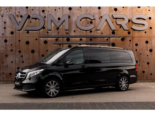 Mercedes-Benz V-klasse 300d 4-MATIC Extra Lang | VIP | Koelbox | TV | Sterrenhemel | Massage |
