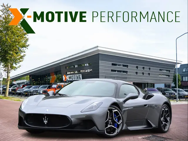 Maserati MC20 3.0 V6 630PK | Lift | Uitgebreid Alcantara-interieur | Keramische remmen | Carbon Fibr...