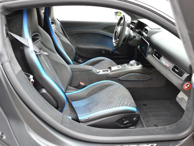 Maserati MC20