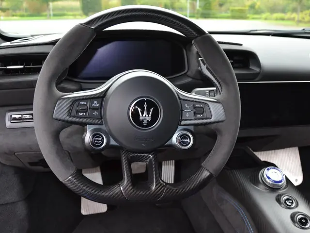 Maserati MC20