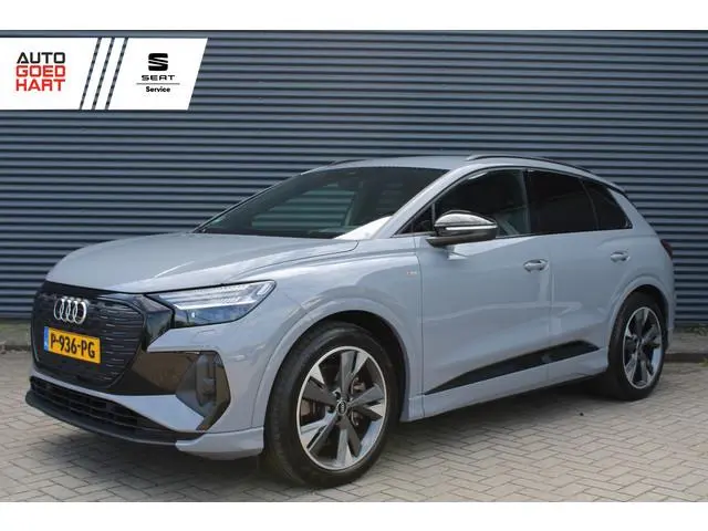 Audi Q4 e-tron 40 Launch Edition S Competition 77 kWh Sonos Head-Up Adaptive-Cruise