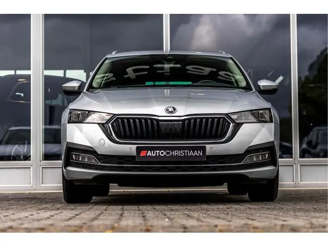 ŠKODA Octavia Combi 1.0 TSI Business Edition | LED | NL Auto