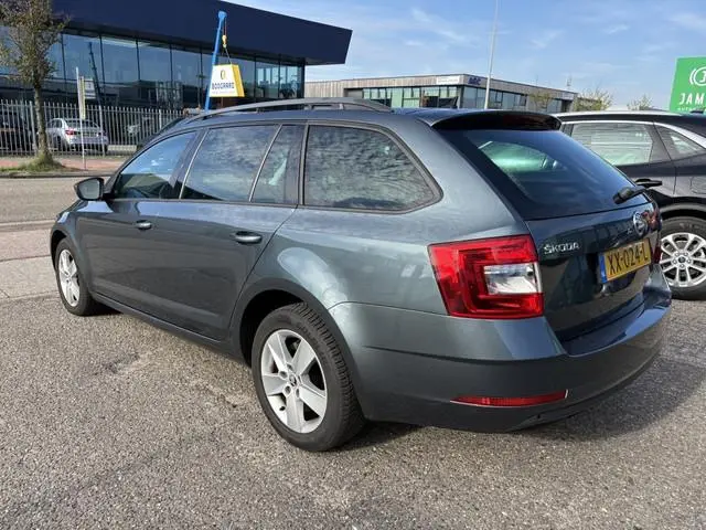 Skoda Octavia Combi 1.5 TSI DSG Greentech Ambition Business Automaat