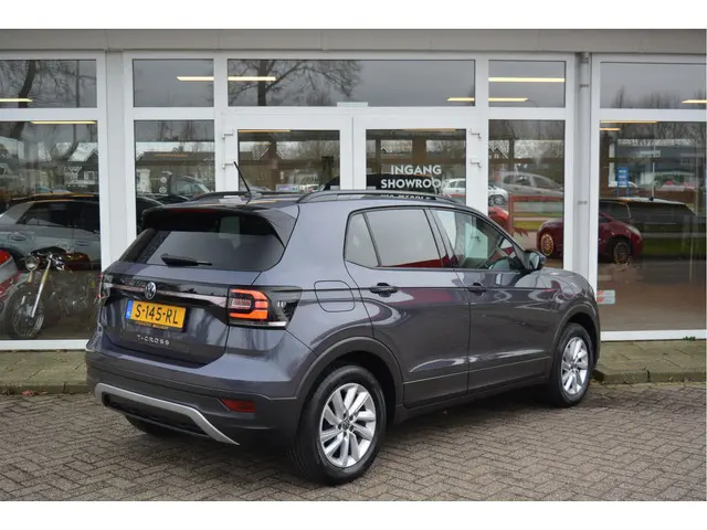 Volkswagen T-Cross 1.0 96PK TSI Life ✅ PDC V+A ✅ CarPlay ✅ Adaptive ✅ Orig. NL ✅ NAP ✅