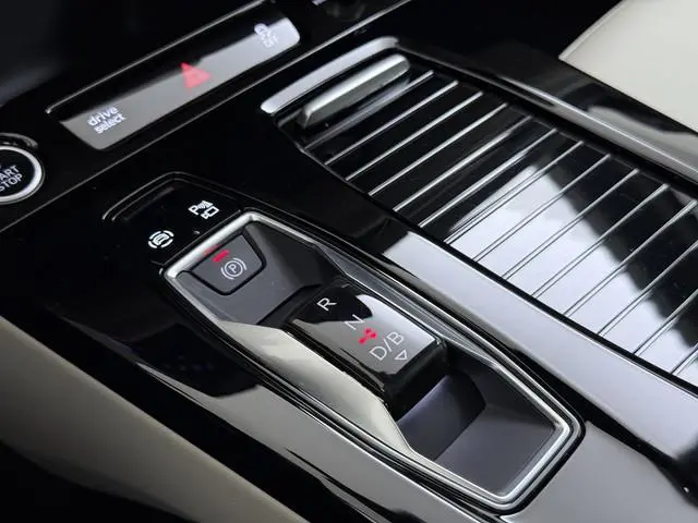 Audi A6 Avant e-tron