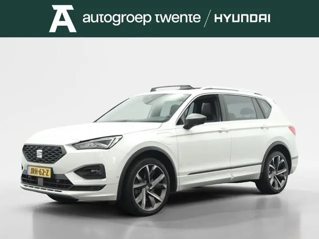 Seat Tarraco 1.4 TSI e-Hybrid PHEV FR 245PK DSG | Pano | Trekhaak elek. | All season | Navi