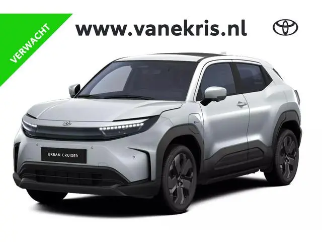 Toyota Urban Cruiser Executive 61 kWh , Nieuw en direct leverbaar met €3.000 inruilvoordeel