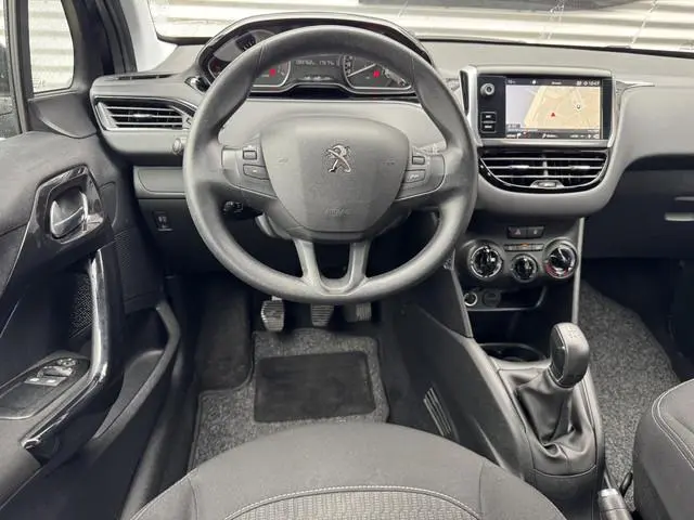 Peugeot 208 1.2 PureTech Active Navi|D-riem vv in 2024|Airco|Cruise|N.A.P|APK tot 09-2027